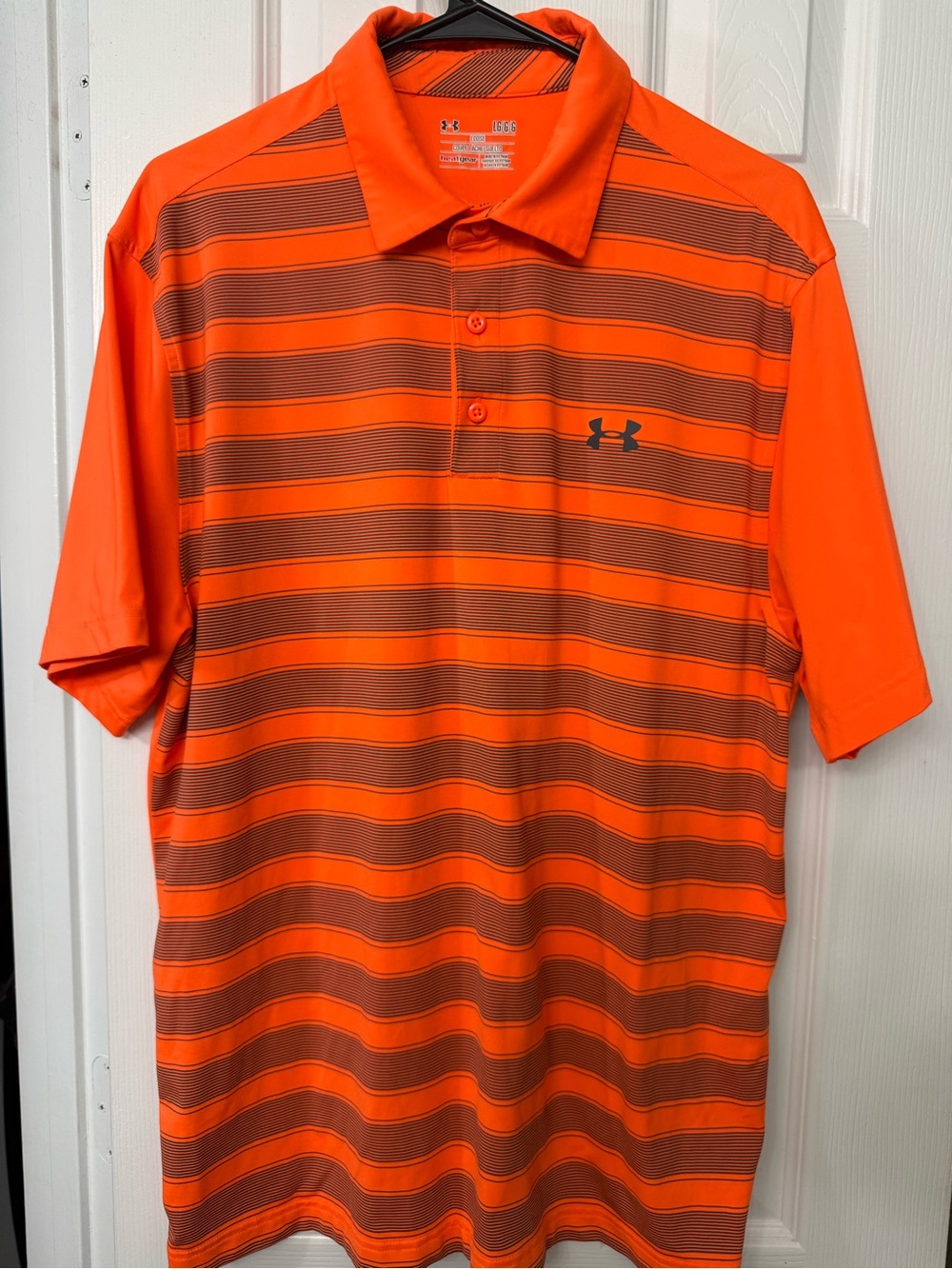 Under Armour Men’s Bright Orange and Blue Striped Polo szLg (sku0139)